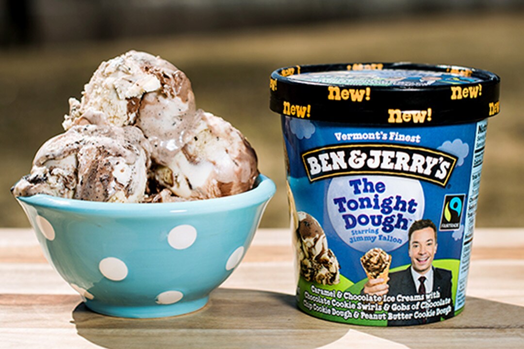 Miska se zmrzlinou The Tonight Dough spolu s kelímkem